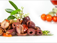 BLACK CRUSHED OLIVE SPICY 2300g